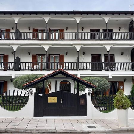 شقة Amaryllis House بلاتامونيس المظهر الخارجي الصورة